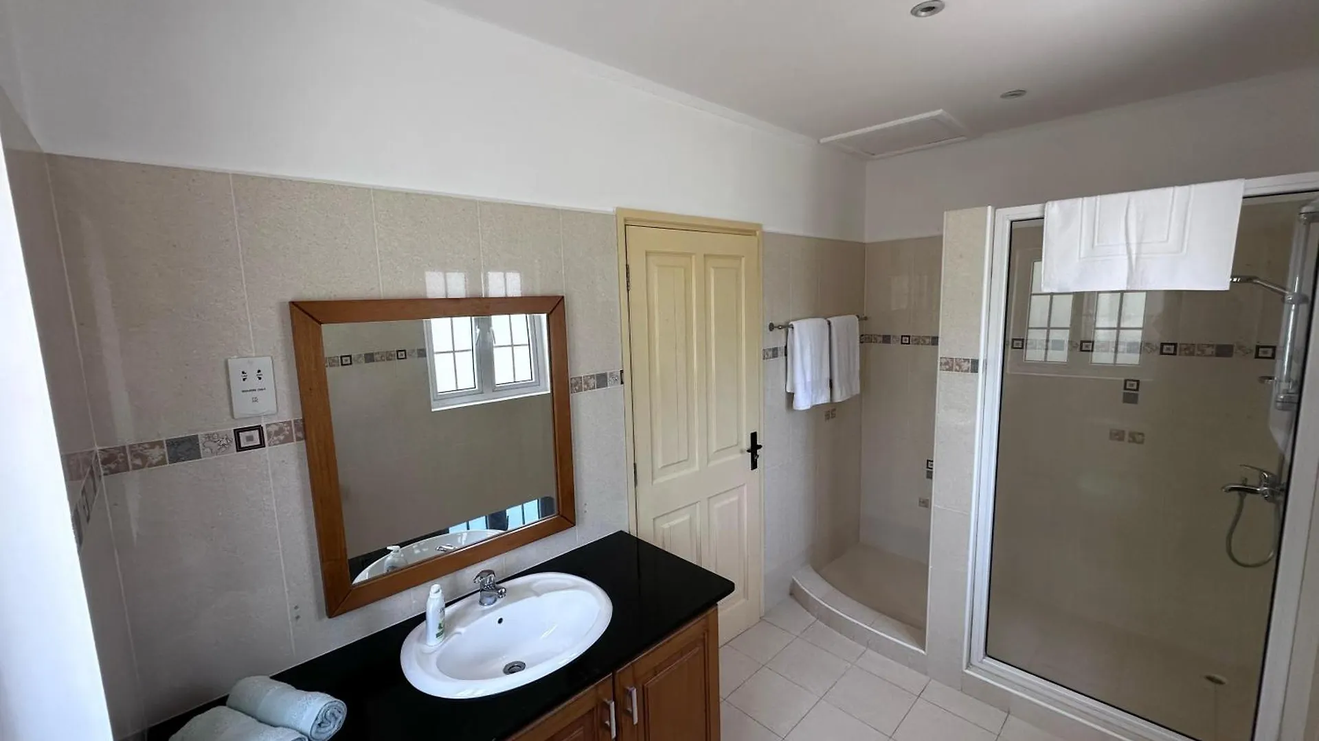 Spas La Villa North Island База отдыха Гласи