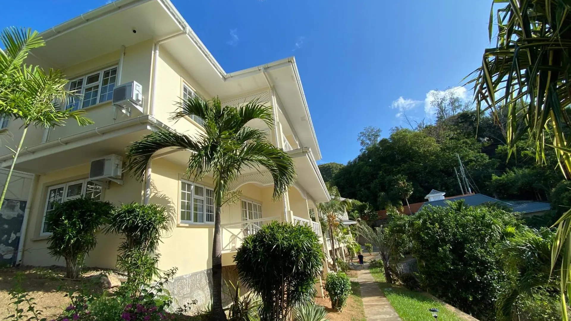 Spas La Villa North Island 0*, Гласи Сейшельские острова
