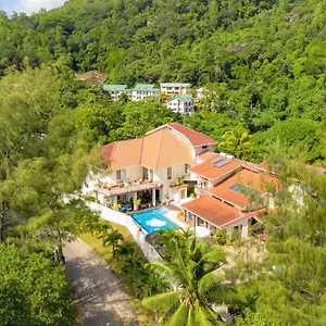 Maison d'hôtes Carana Hilltop, Glacis (Mahe)